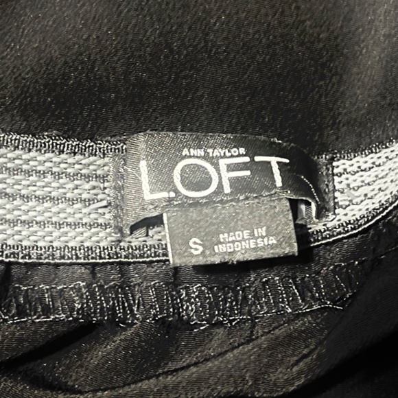 Ann Taylor LOFT Black Romper Jumpsuit Size Small - Picture 4 of 9